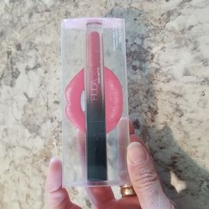 Huda Demi Matte Lipstick in Game Changer